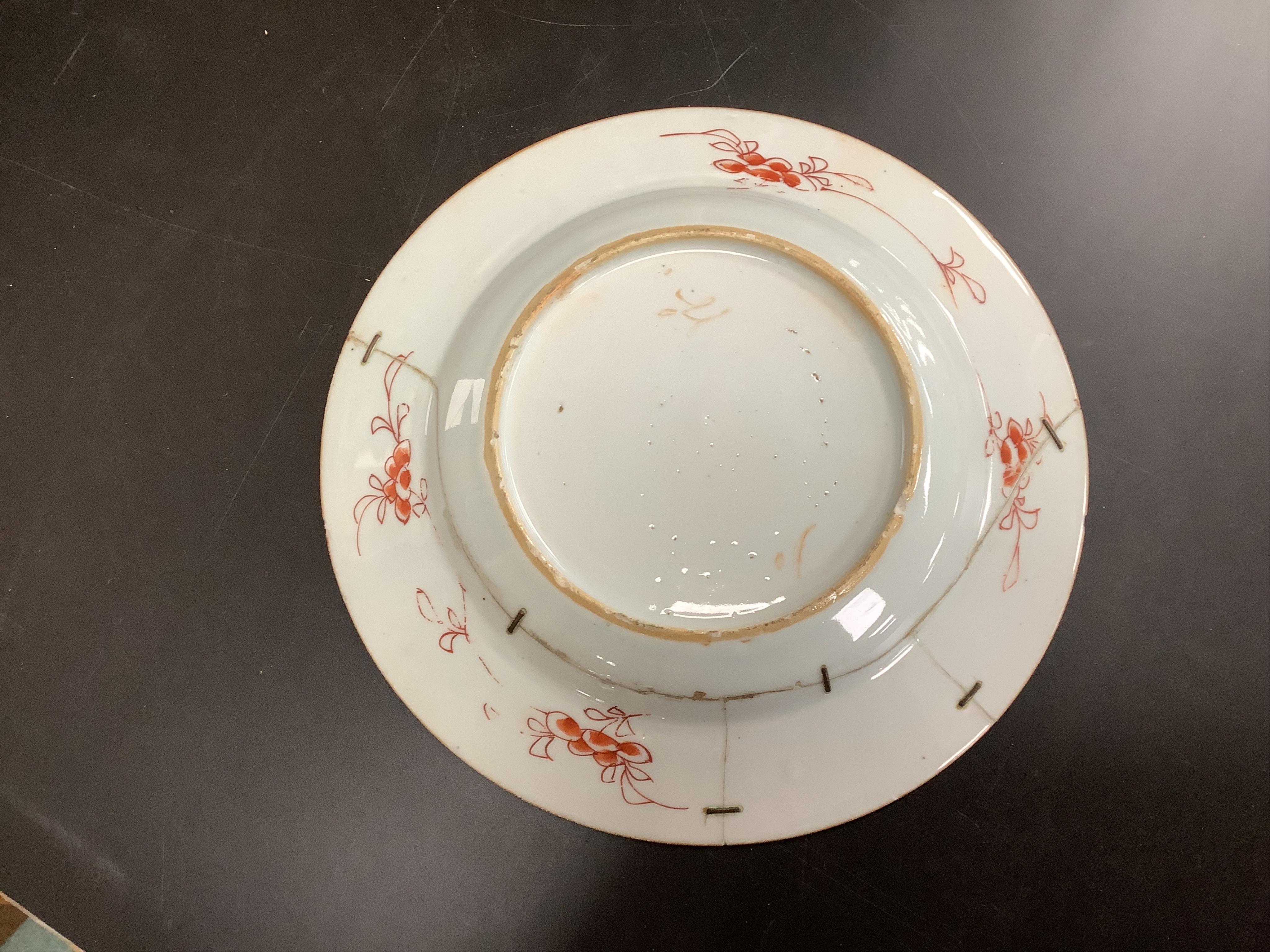 Three Chinese famille verte deer and crane plates, Kangxi period, 22cm in diameter